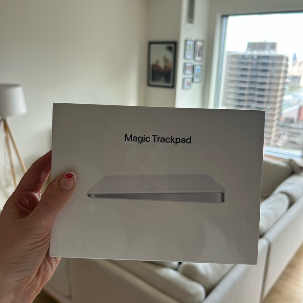 Apple Magic Trackpad in Silver